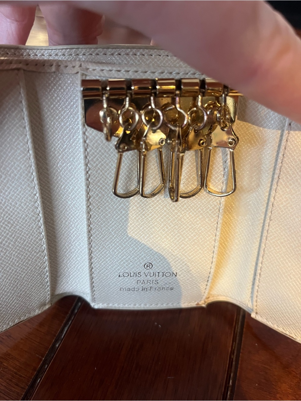 Louis Vuitton Takashi Murakami cherry blossom Key & Card Holder - Picture 6 of 9